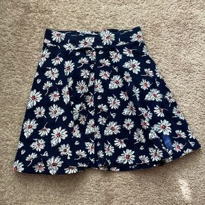 Kohls So Skirt Size Small